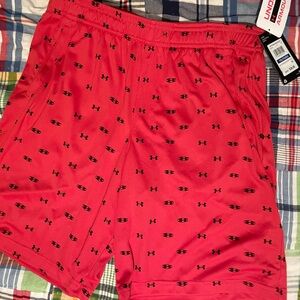 Boys dry fit UA short